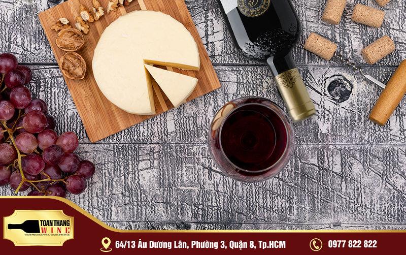 kết hợp rượu vang với phô mai 2