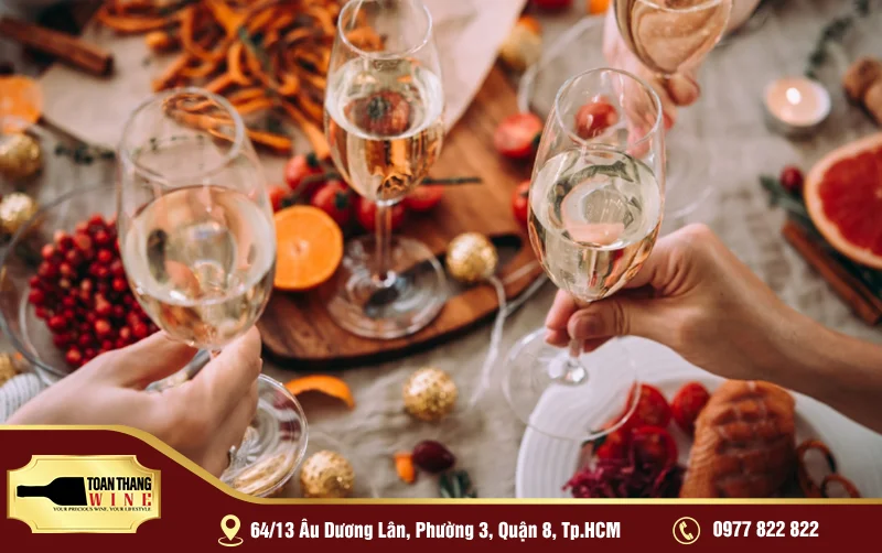 Tiệc Rượu Là Gì? Quy Trình Tổ Chức Tiệc Rượu Chuyên Nghiệp